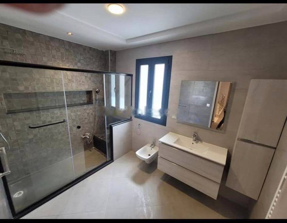 Vente Appartement F6 Bordj El Kiffan