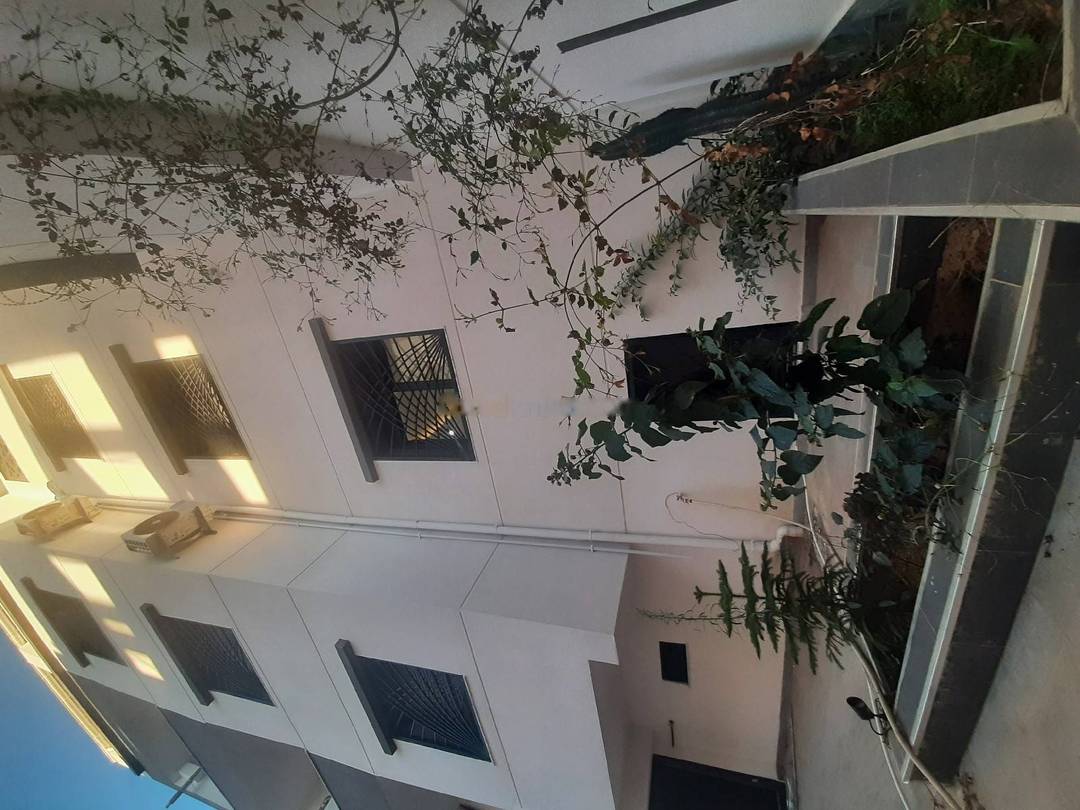 Location Appartement F4 El Achour