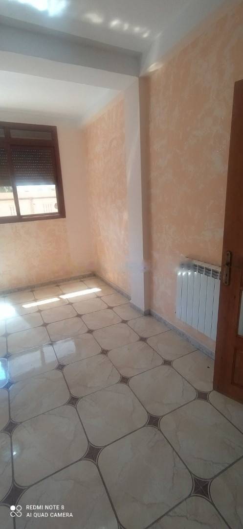 Location Appartement F4 Mohammadia