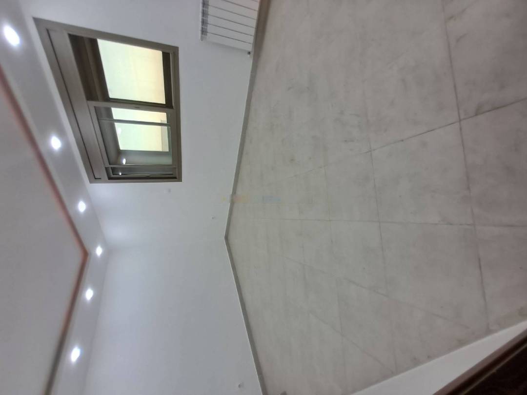 Location Appartement F4 Birkhadem