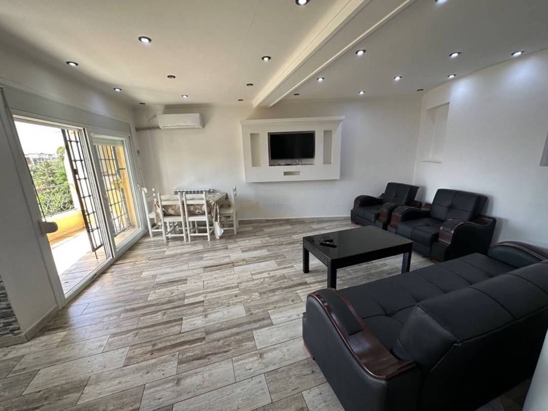 Location Appartement F4 Birkhadem