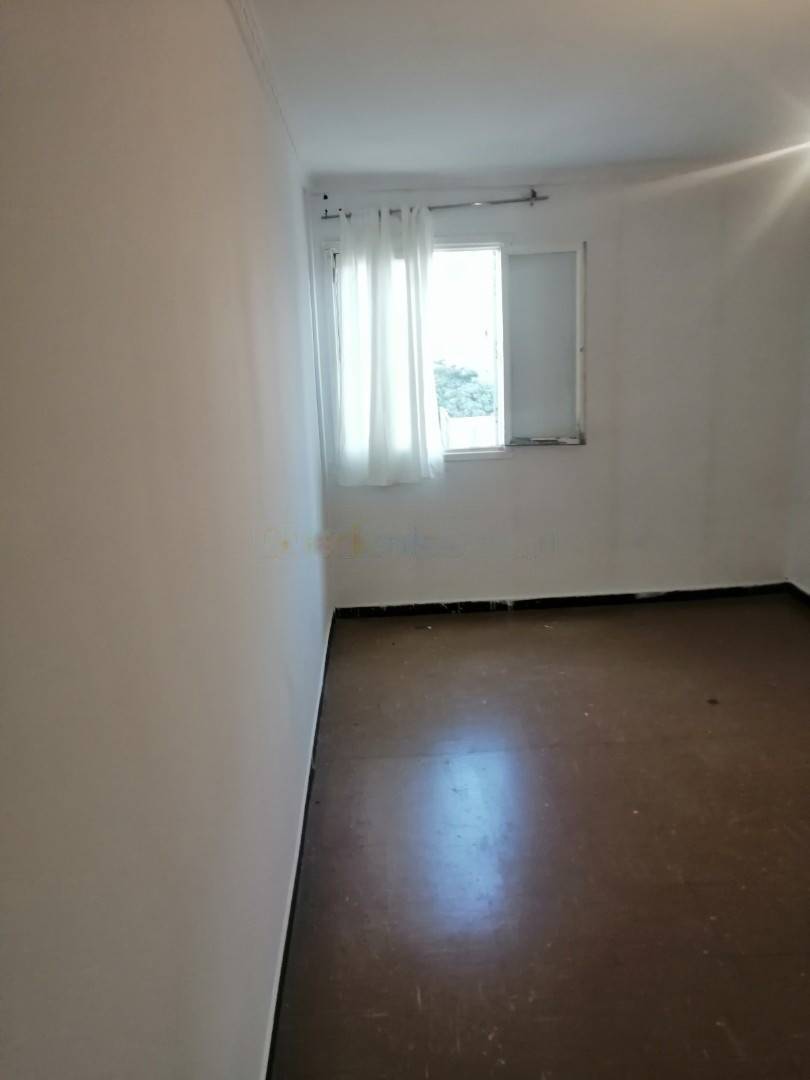 Location Appartement F3 Bordj El Bahri