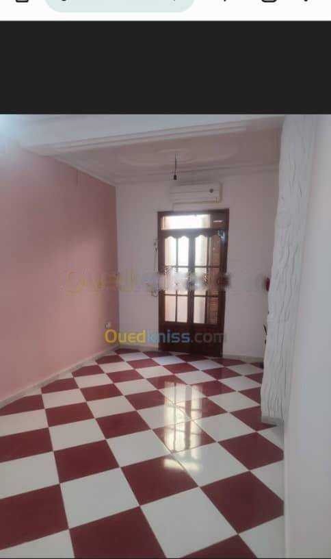 Location Appartement F4 Birkhadem