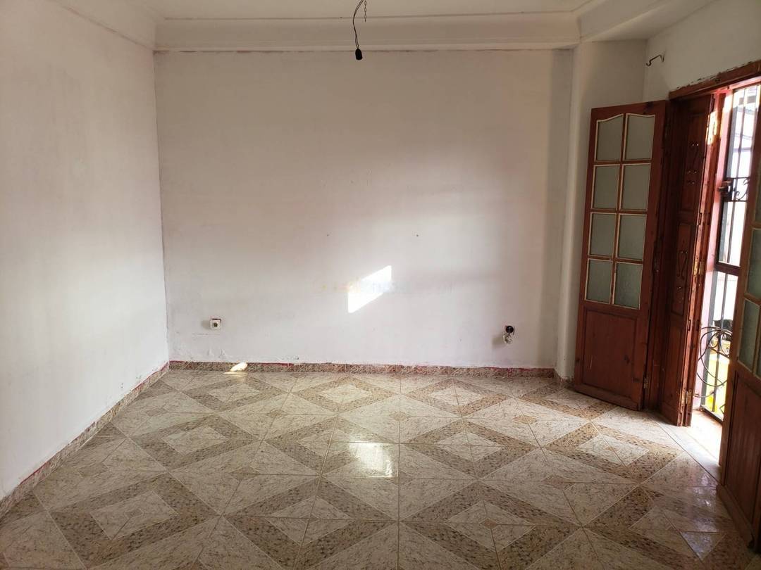 Location Niveau de villa F4 Bouzareah