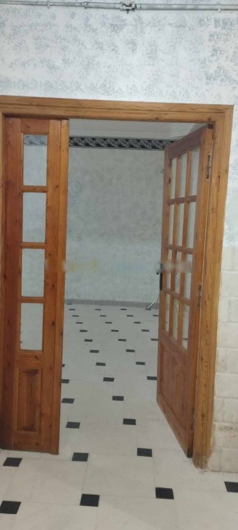 Location Niveau de villa F4 Birkhadem