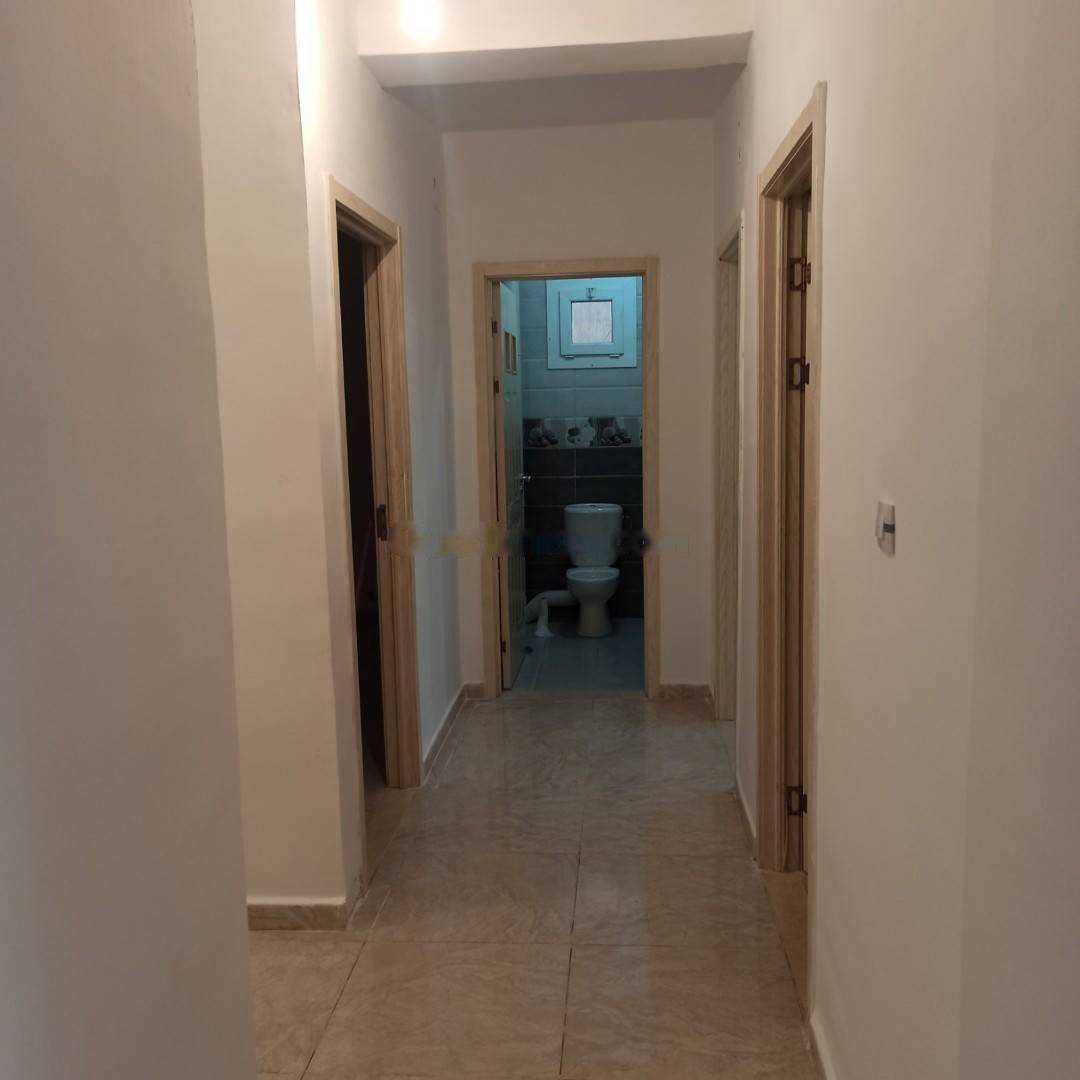 Location Appartement F5 Bordj El Bahri