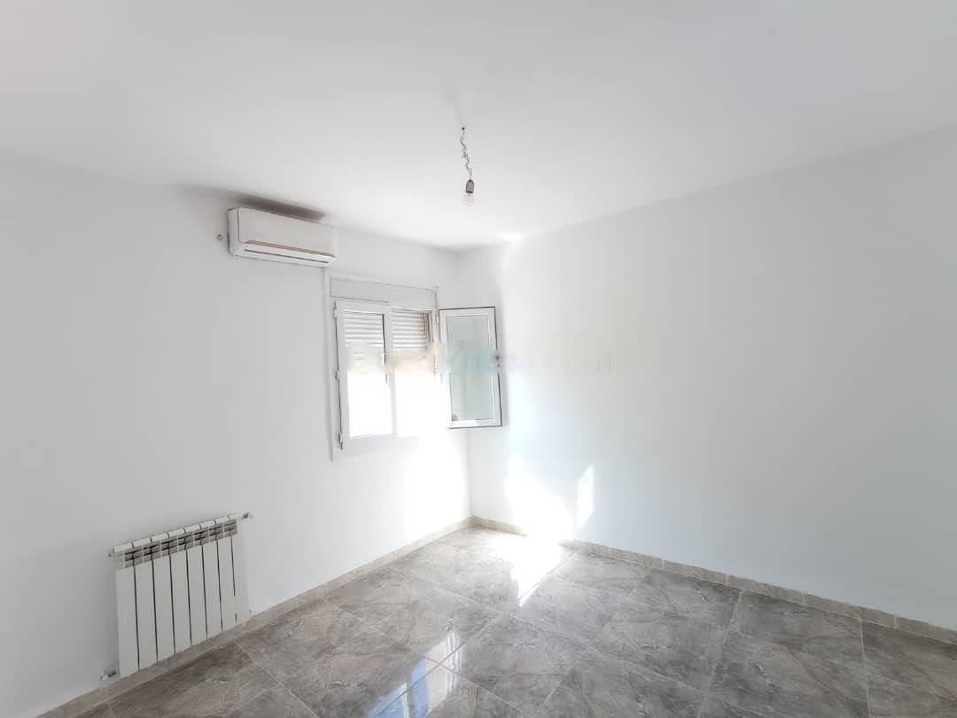 Location Appartement F5 Bordj El Bahri