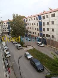 Location Appartement F4 Dely Ibrahim