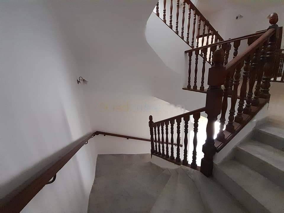 Vente Villa F6 Dely Ibrahim