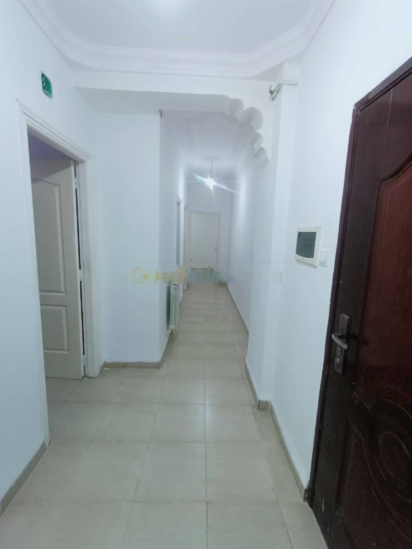 Vente Appartement F3 Belouizdad