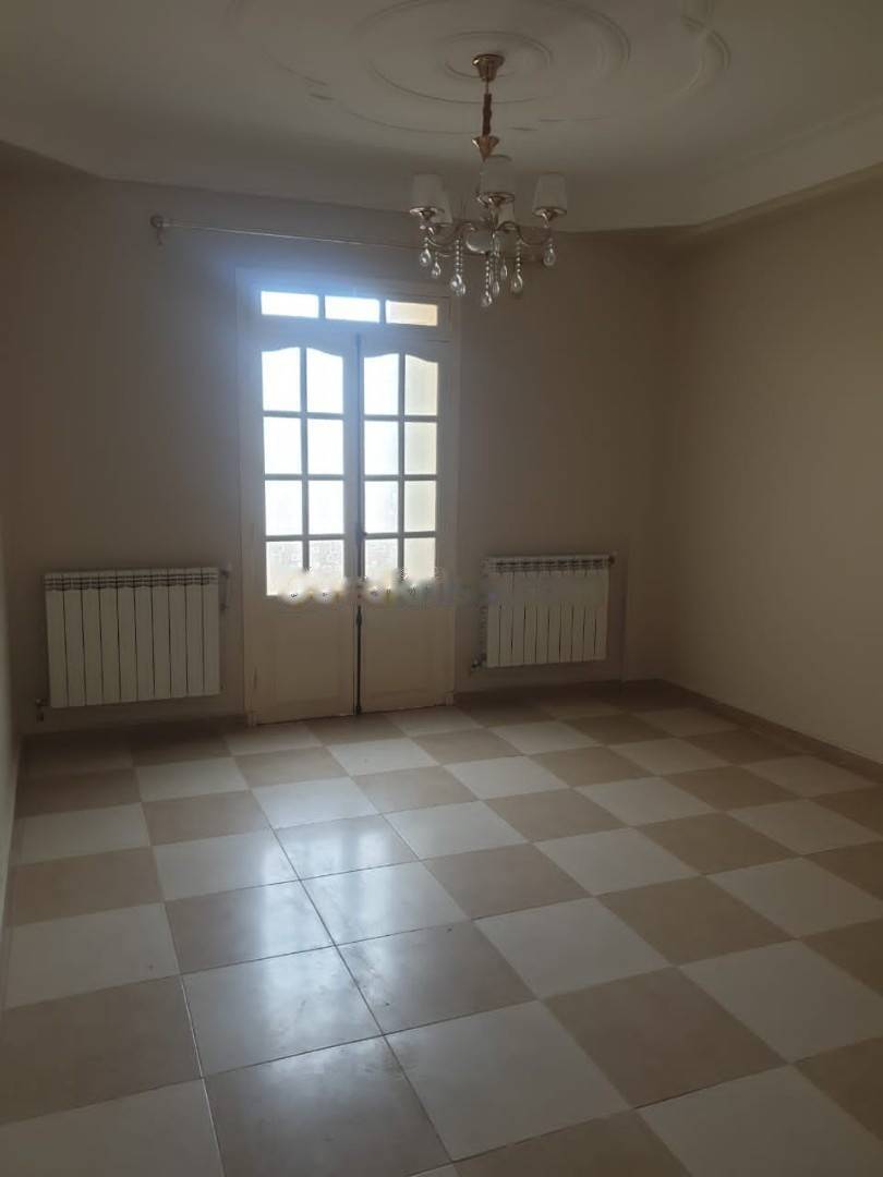Location Appartement F4 Bordj El Bahri