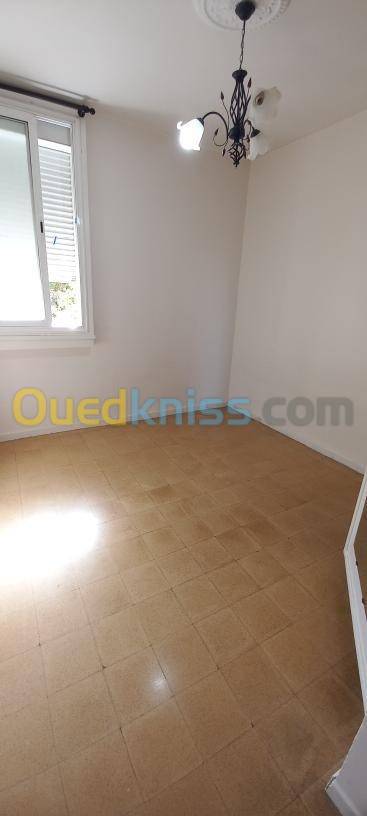 Location Appartement F4 Bir Mourad Rais