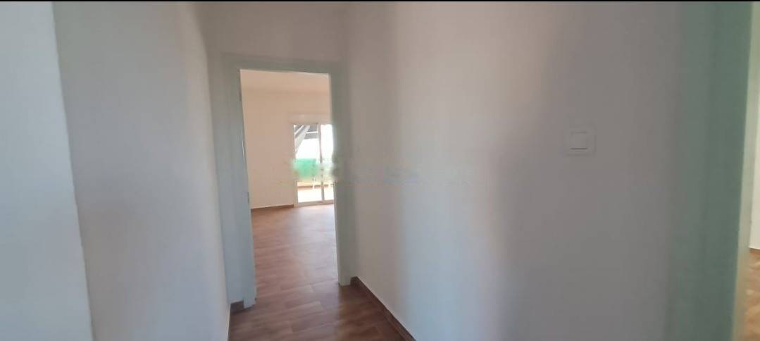 Location Appartement F5 El Achour