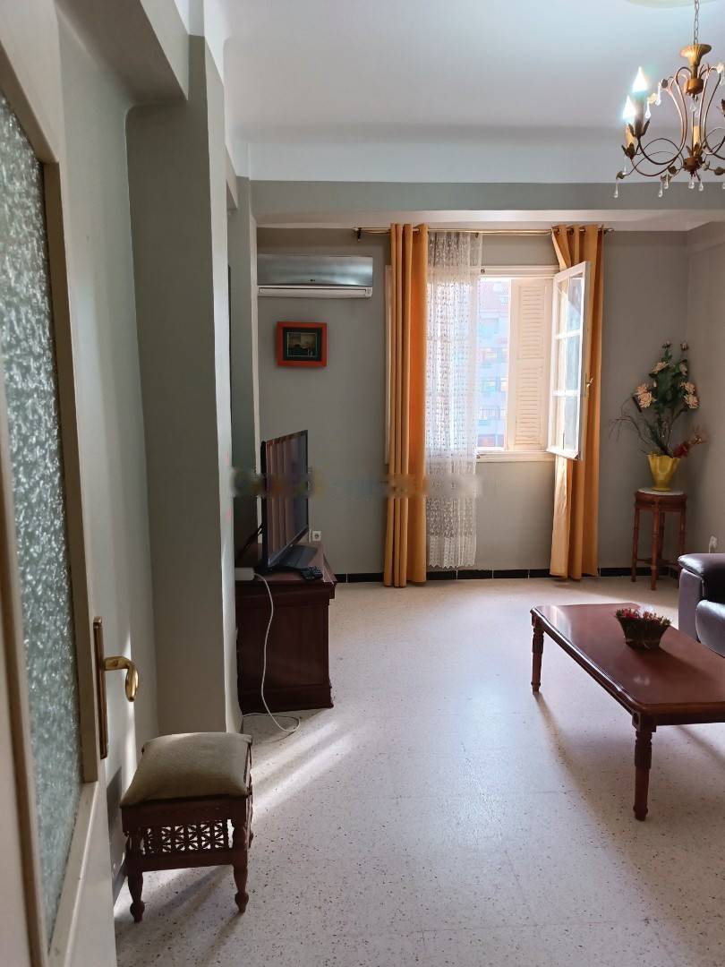 Location Appartement F2 Bordj El Bahri