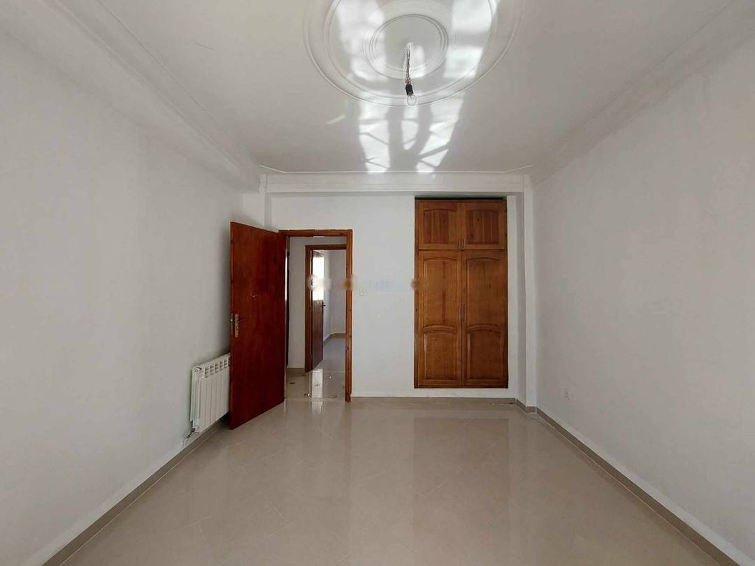 Location Appartement F4 Bir Mourad Rais