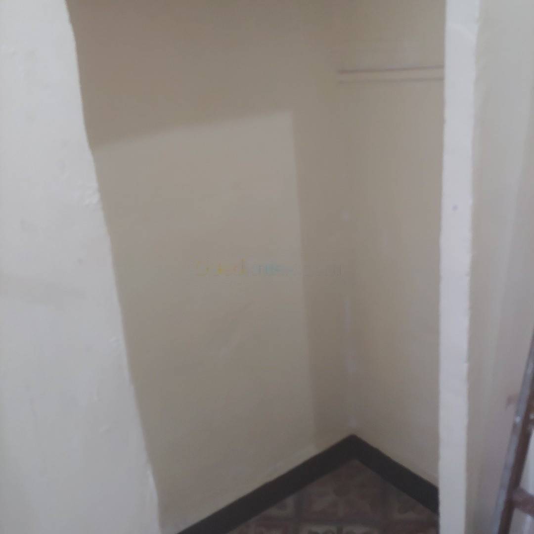 Location Appartement F2 Belouizdad