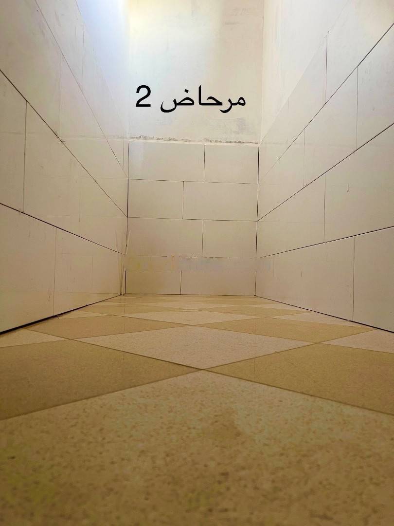 Location Local F6 Souidania