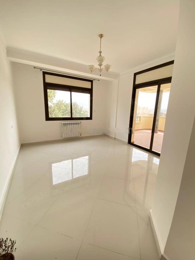 Location Appartement F4 Birkhadem