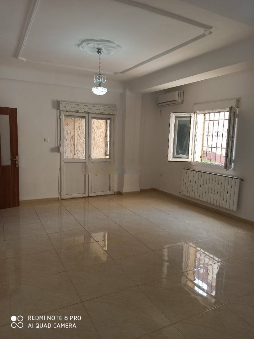 Location Appartement F4 Staoueli