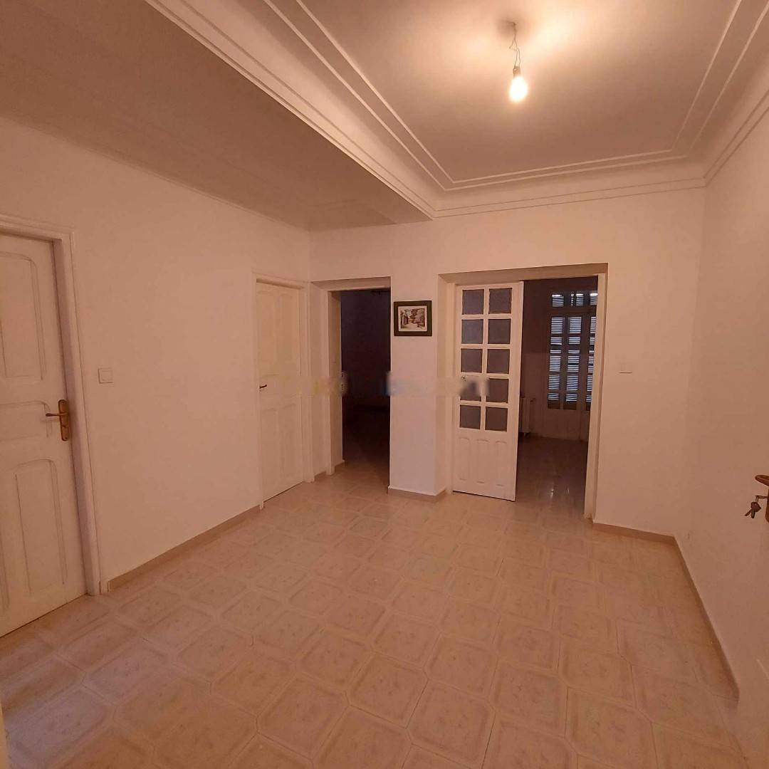 Location Niveau de villa F4 Cheraga