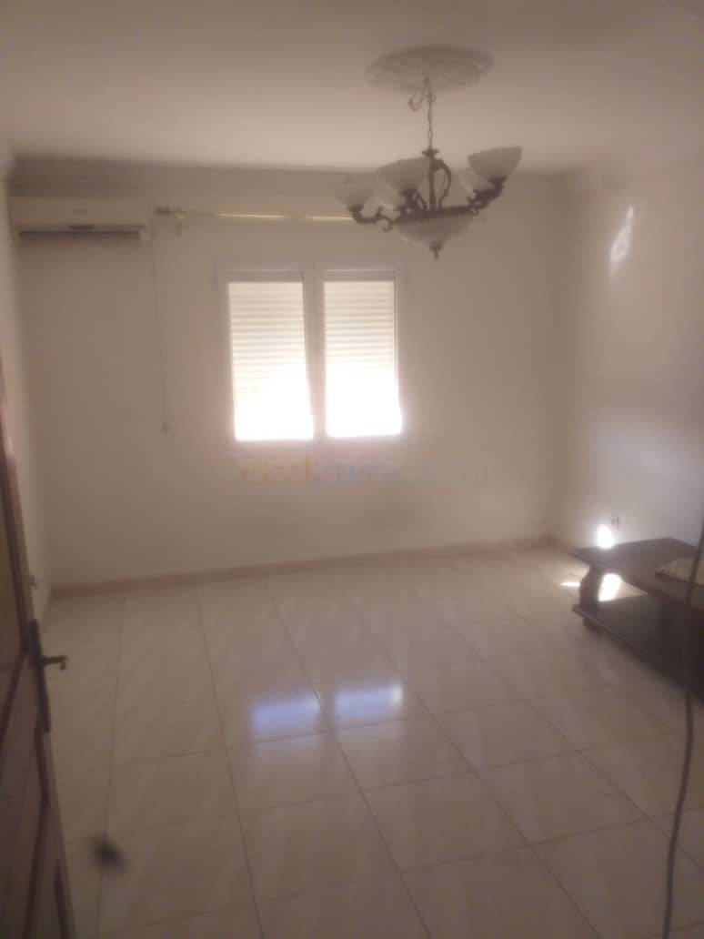 Location Appartement F3 Bir Mourad Rais