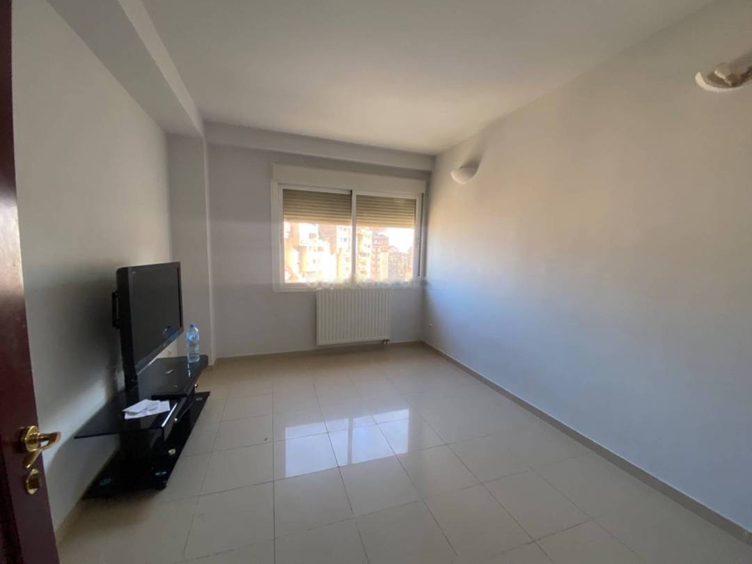 Location Appartement F3 El Achour