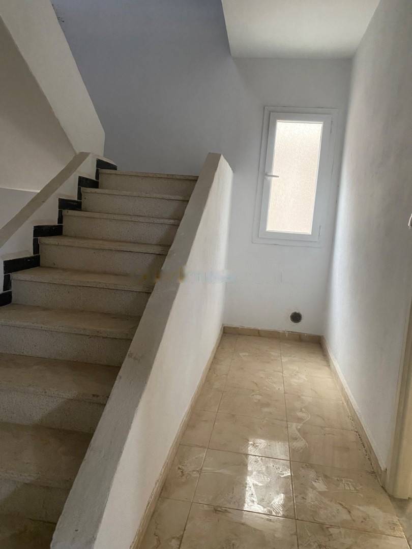 Location Appartement Baraki