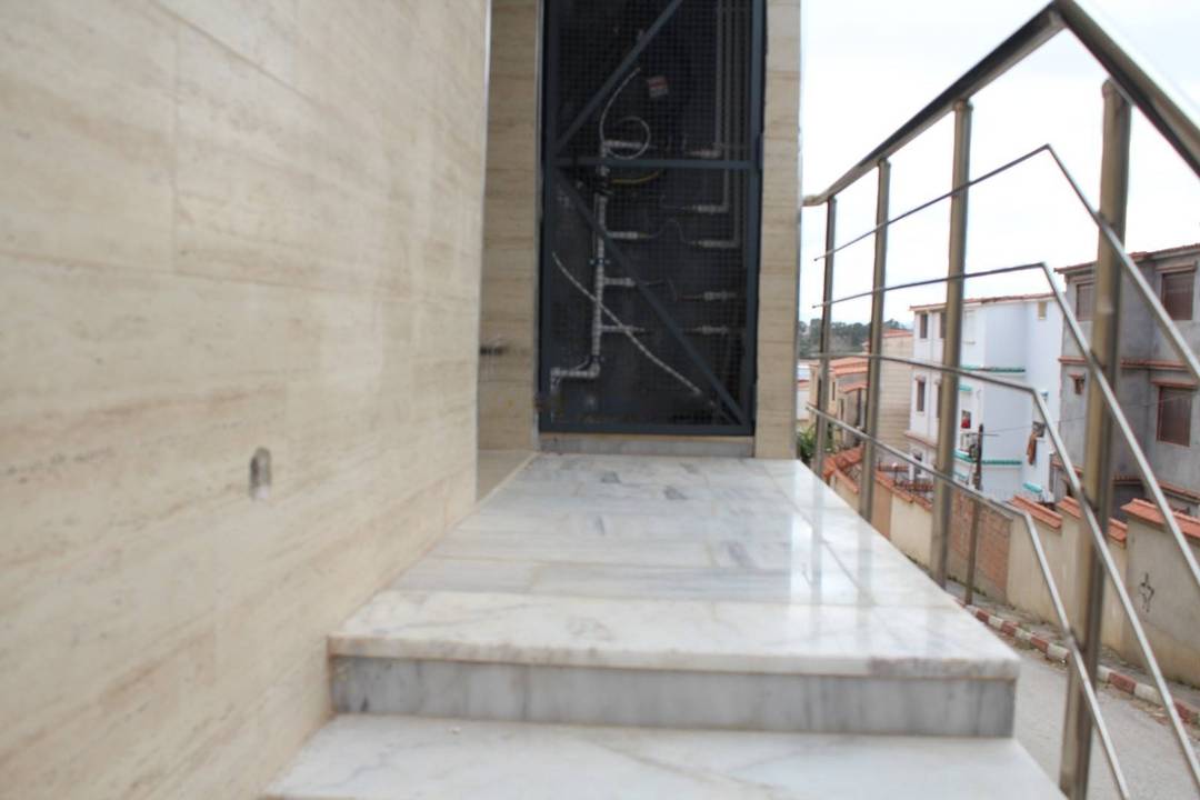 Vente Appartement F3 Dely Ibrahim