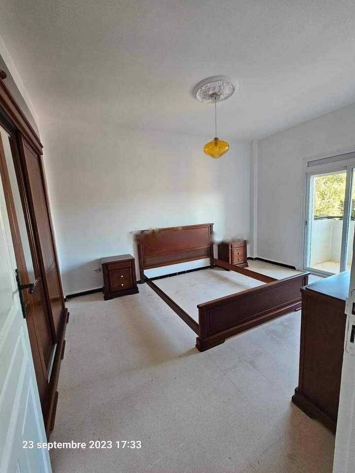Location Appartement F3 Birkhadem