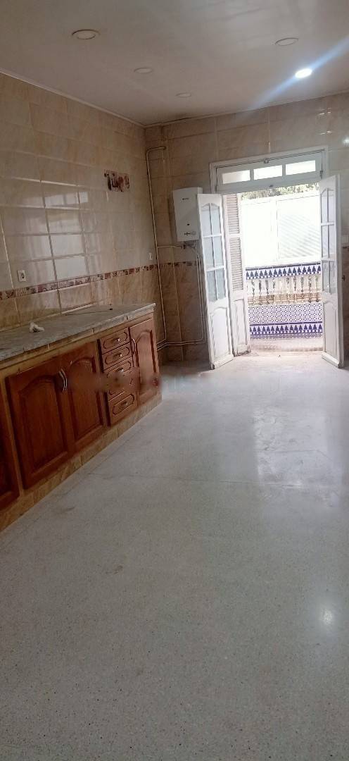 Location Niveau de villa F3 Birkhadem