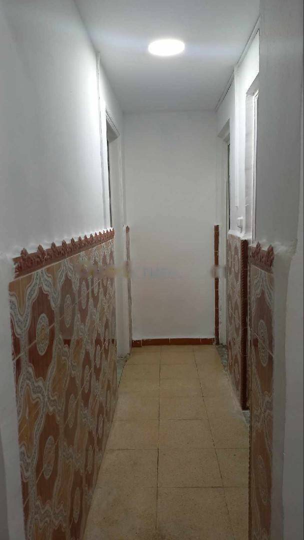 Location Niveau de villa F2 Djasr Kasentina