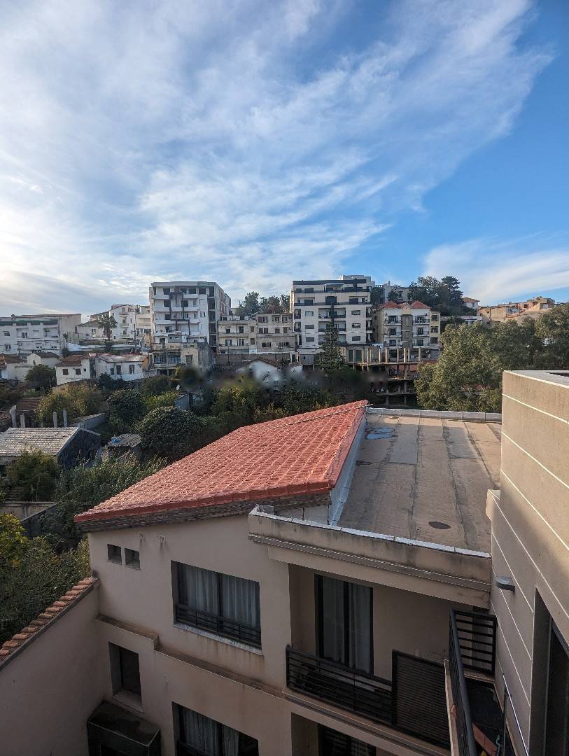 Location Appartement F5 Bir Mourad Rais