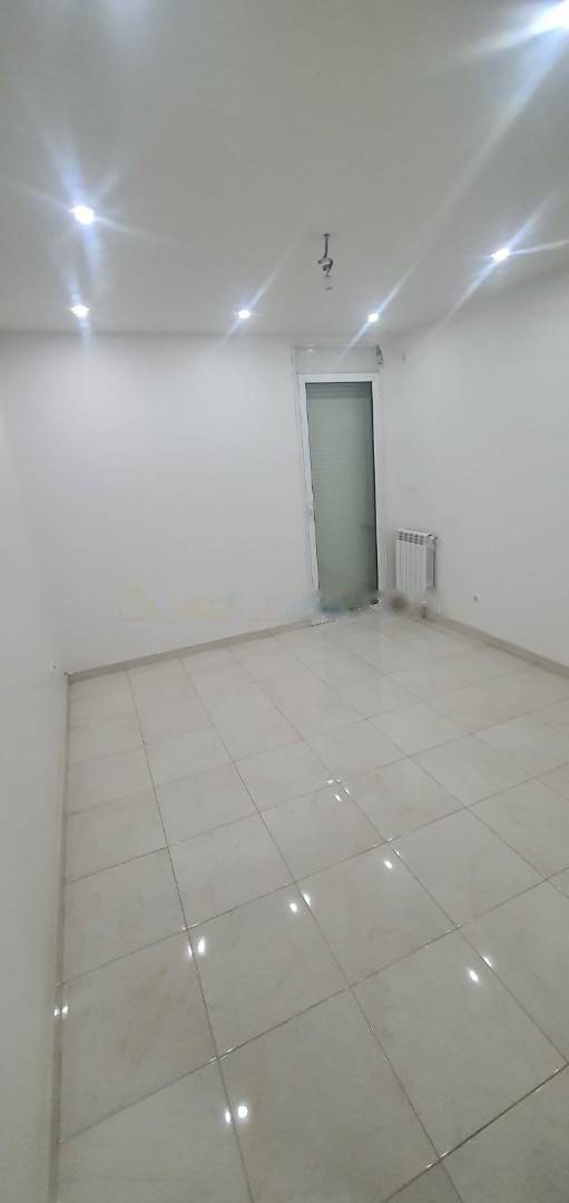 Location Appartement F5 Oued Smar