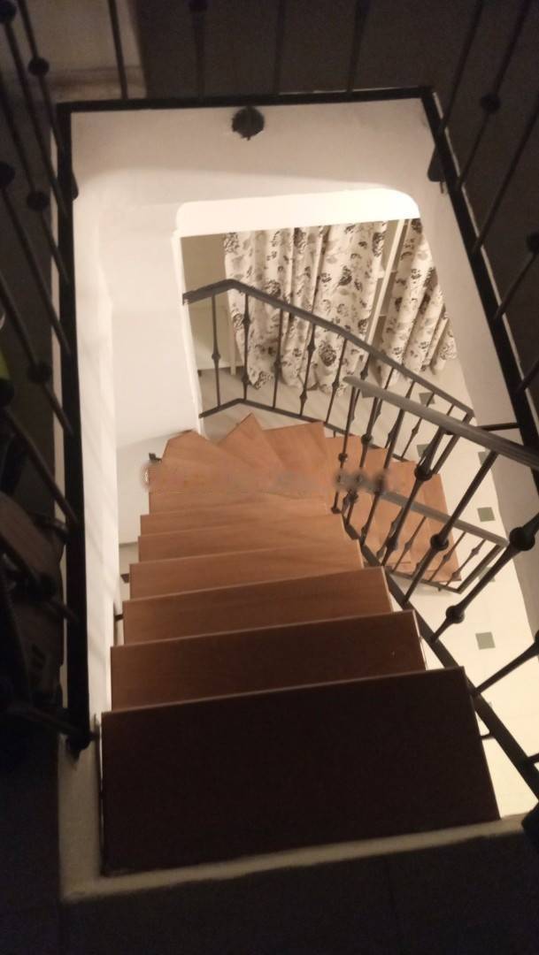 Location Appartement F4 El Achour