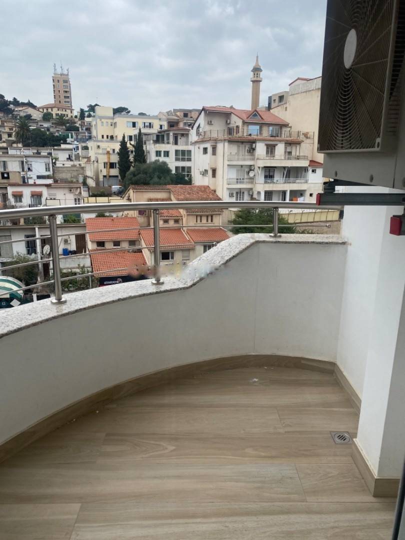 Location Appartement F3 Hydra