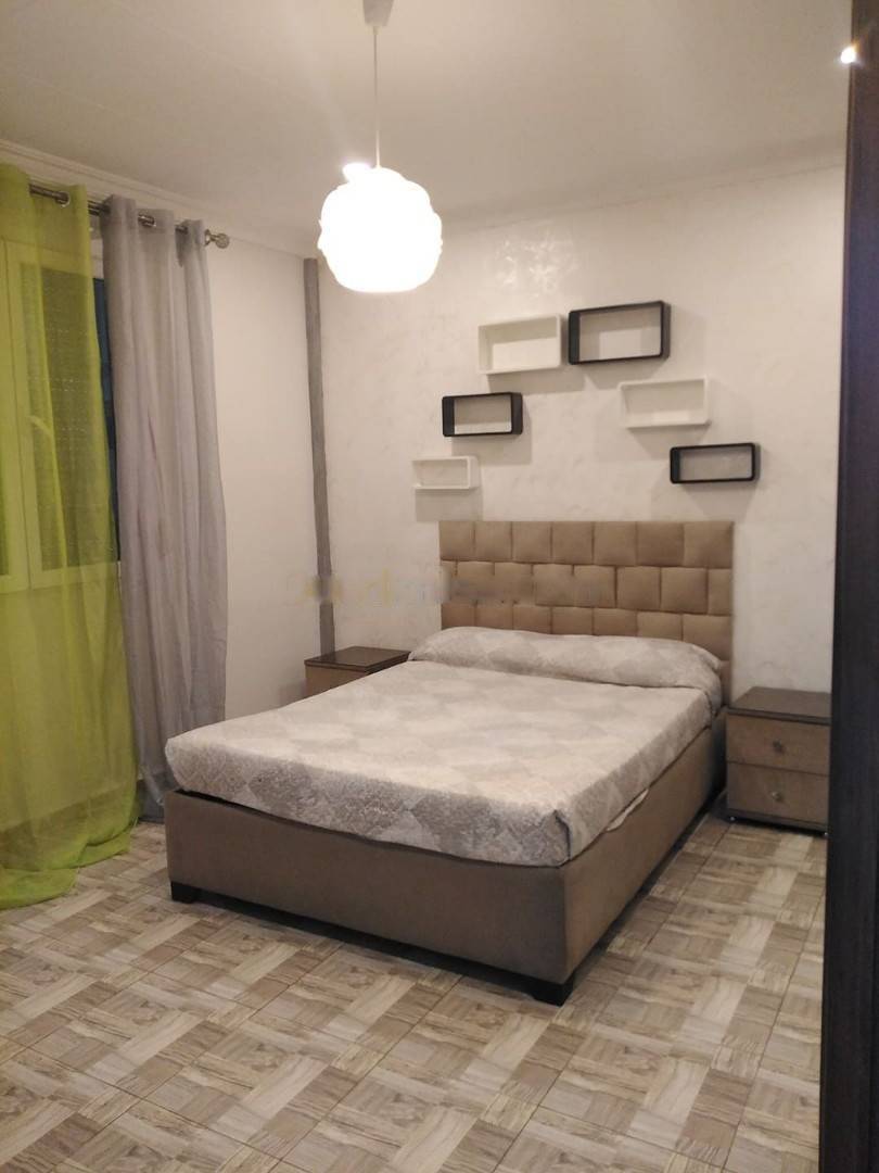 Location Niveau de villa F4 El Achour