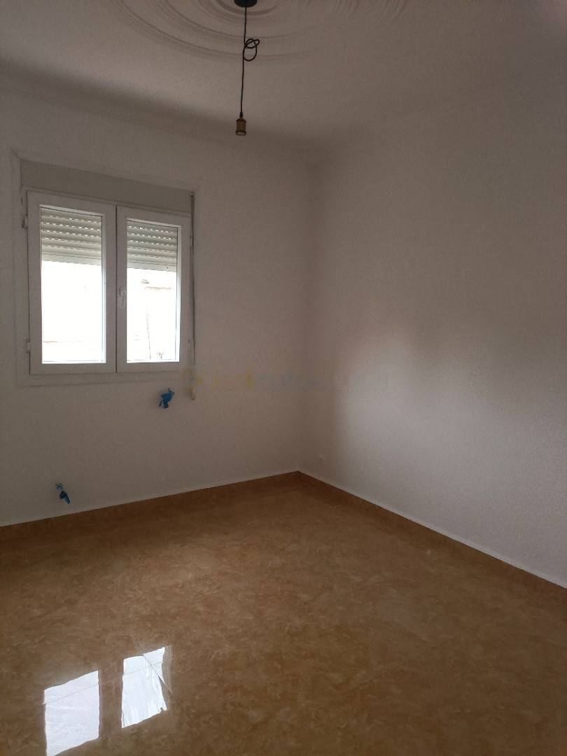 Location Appartement F4 Cheraga