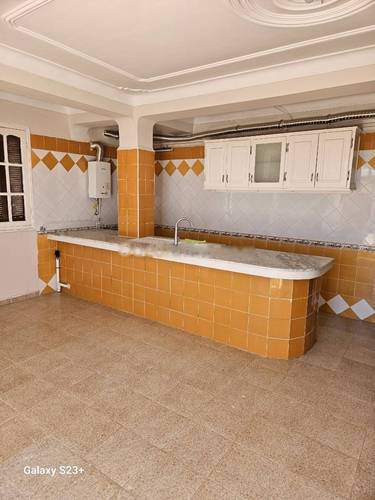 Location Appartement F4 El Achour