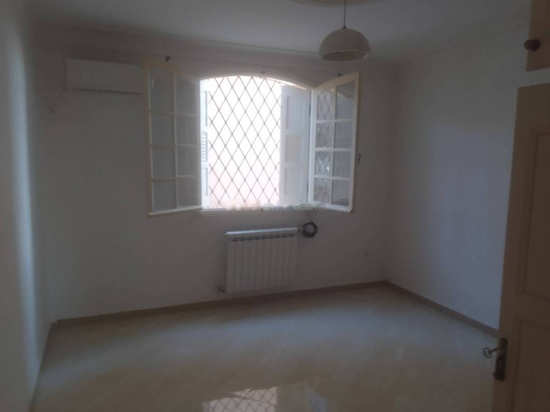 Location Villa F5 Draria