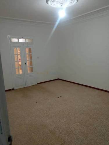 Location Niveau de villa F04 Draria