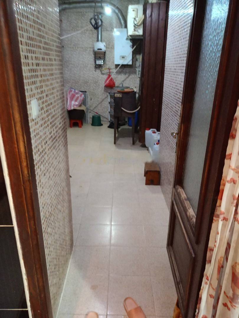 Vente Niveau de villa F5 Hussein Dey