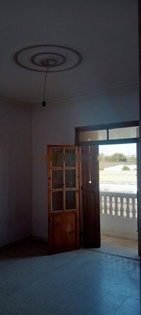 Location Appartement F4 Oued Smar