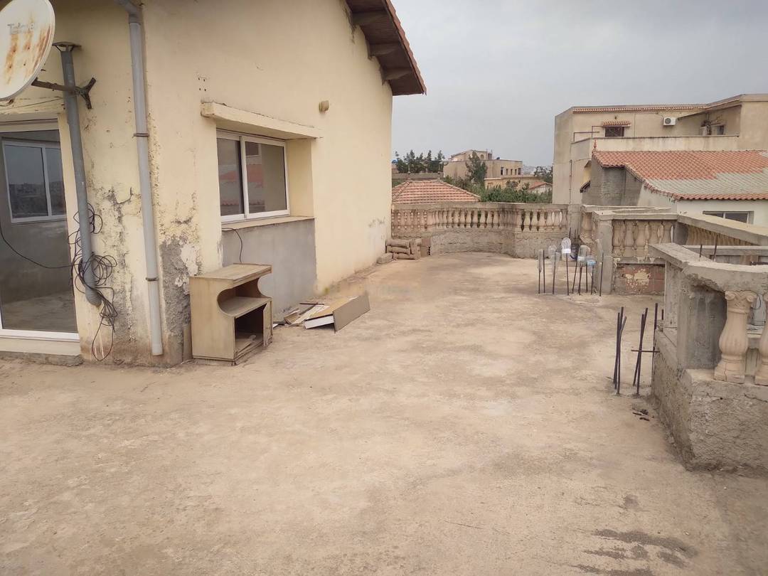Location Appartement F3 El Achour