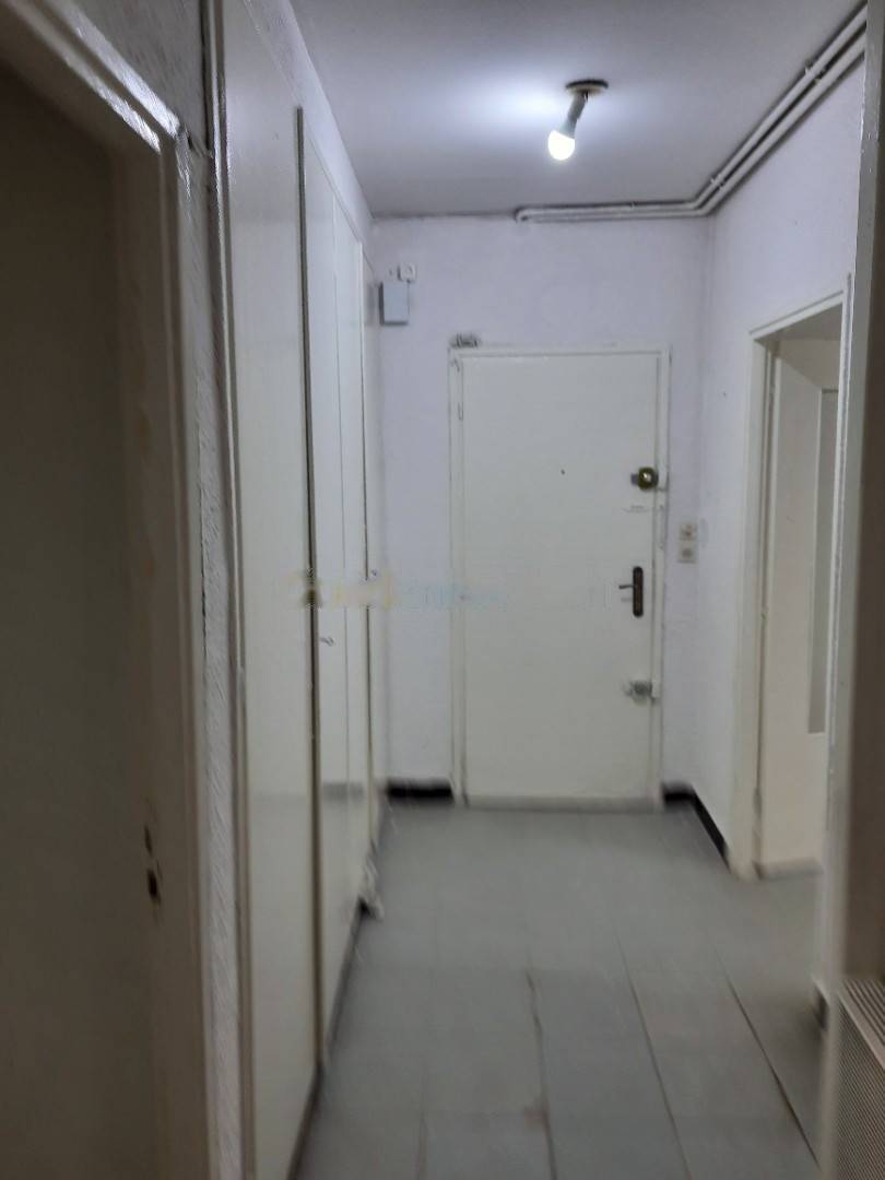 Vente Appartement F3 Bab Ezzouar