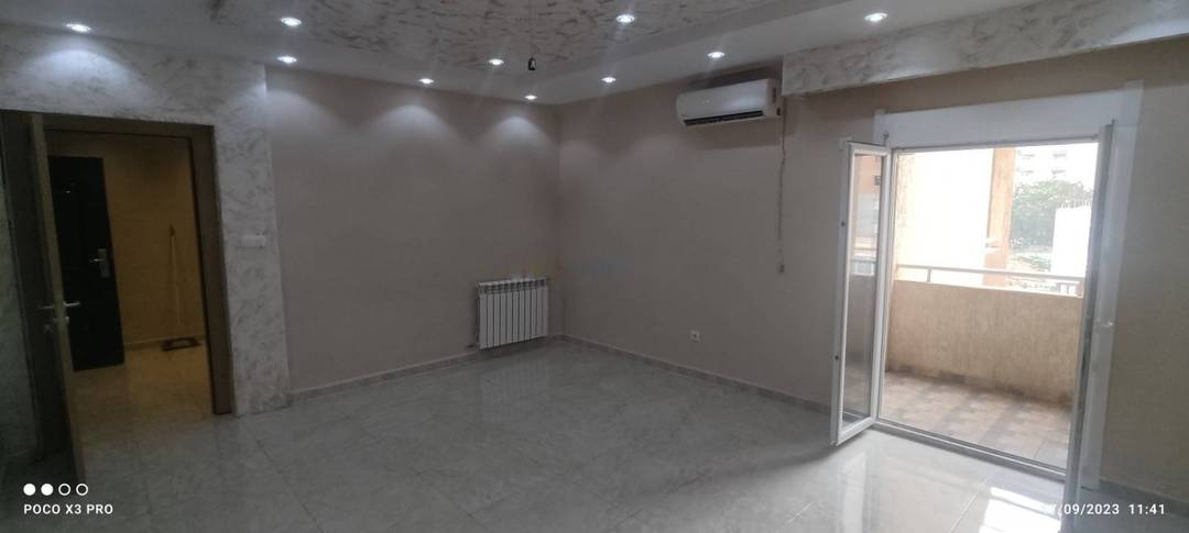 Location Appartement F4 Bordj El Bahri