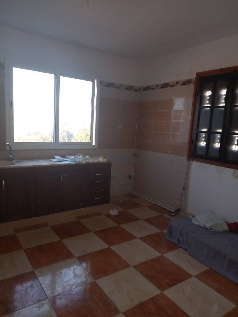 Location Niveau de villa F4 Mohammadia