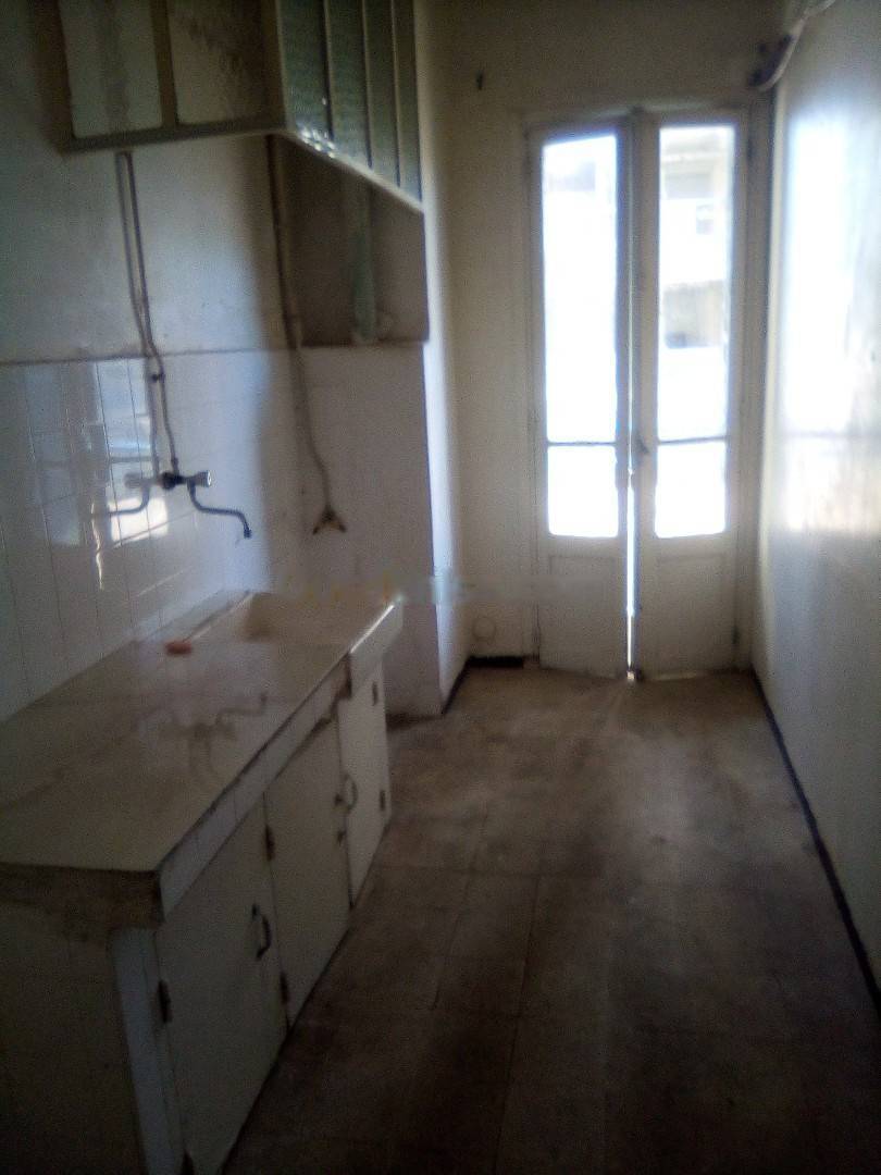 Location Appartement F2 Sidi M'Hamed