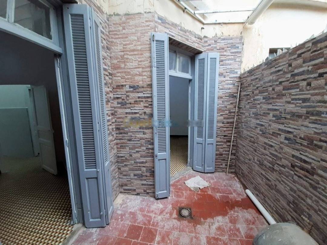 Location Appartement F2 Hussein Dey