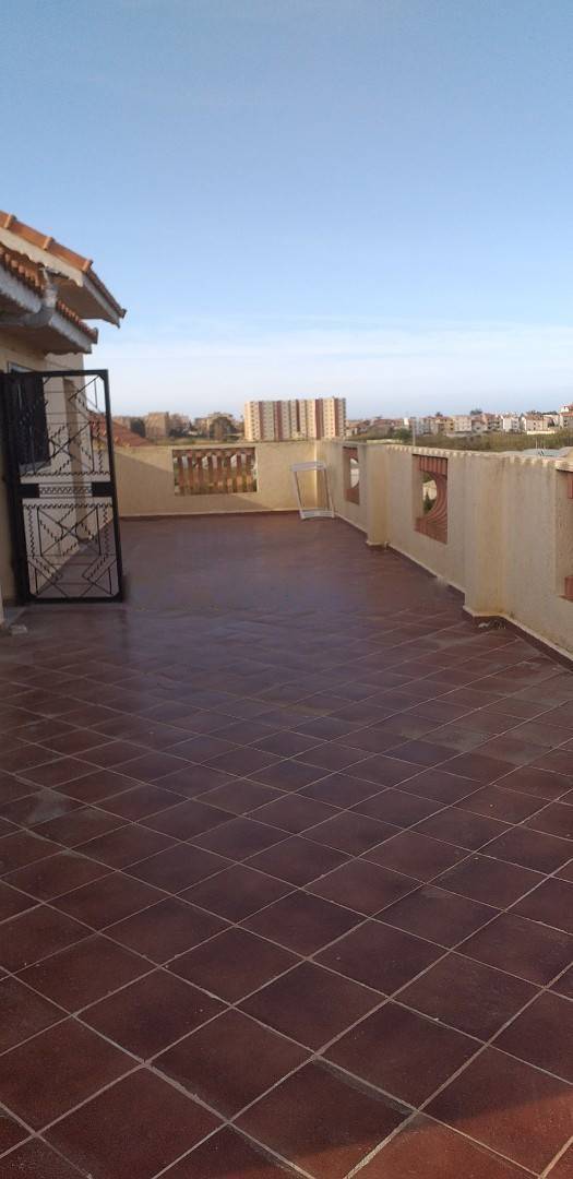 Location Niveau de villa F2 H'raoua