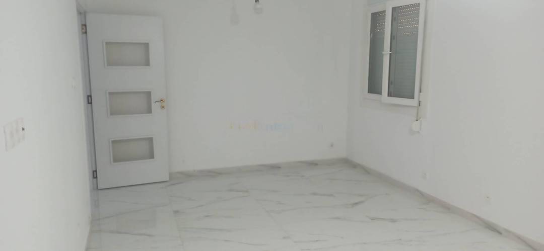 Location Appartement F3 Khraicia